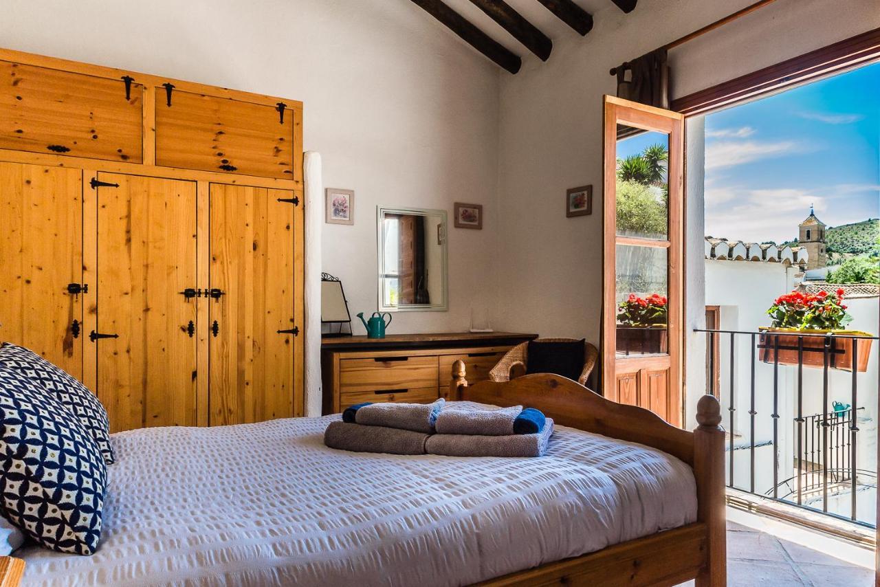 Casa Mundo - 16Th Century Traditional White Village House With Pool Pinos del Valle Екстериор снимка