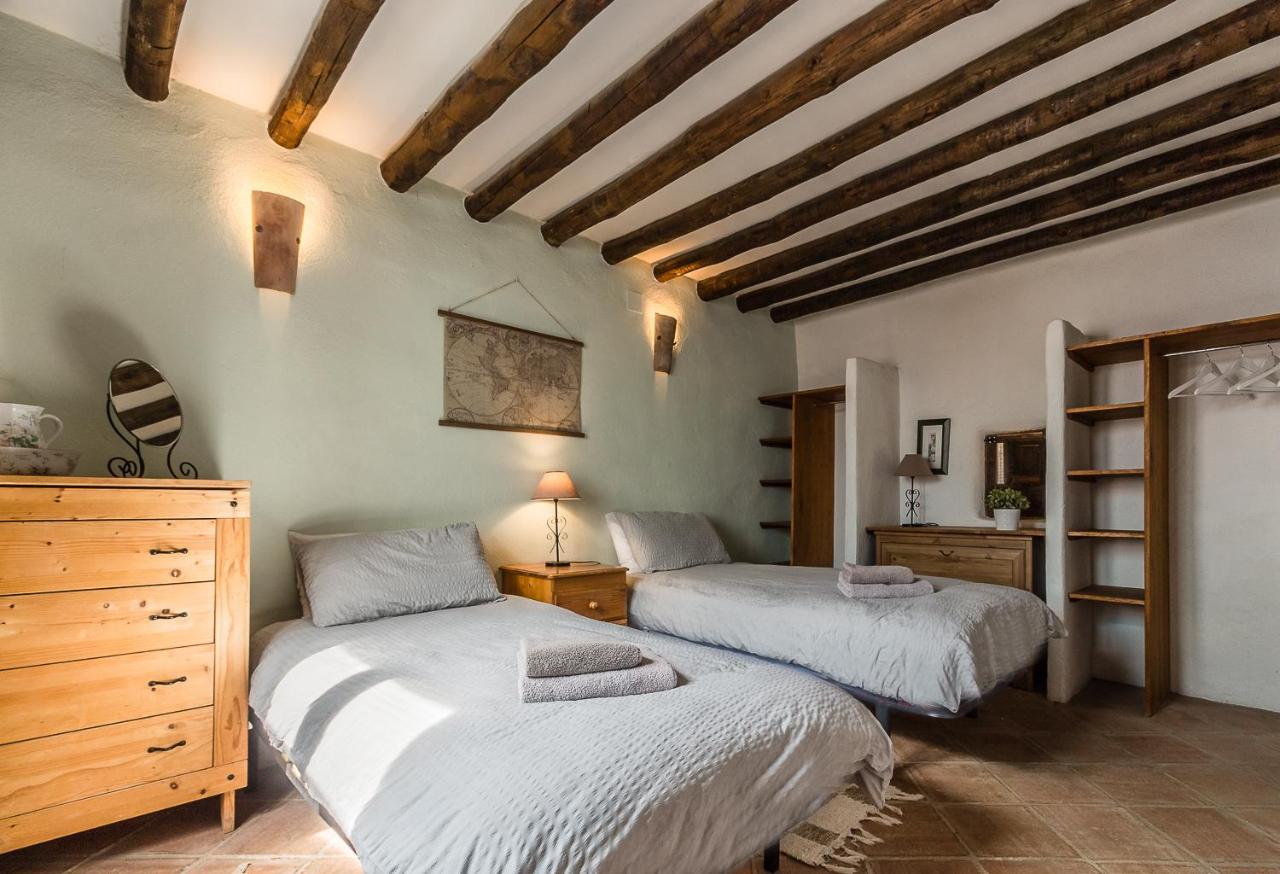 Casa Mundo - 16Th Century Traditional White Village House With Pool Pinos del Valle Екстериор снимка