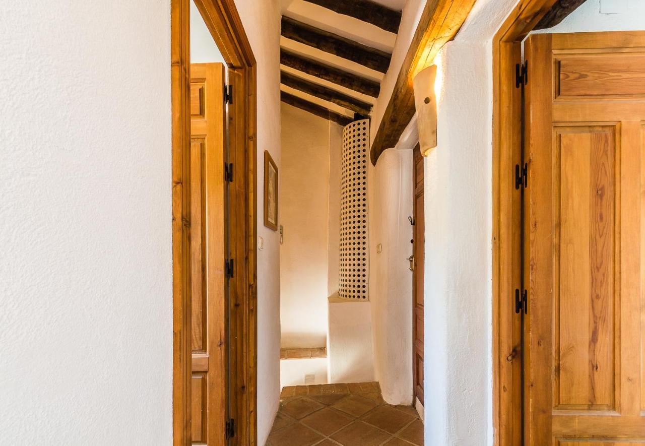 Casa Mundo - 16Th Century Traditional White Village House With Pool Pinos del Valle Екстериор снимка